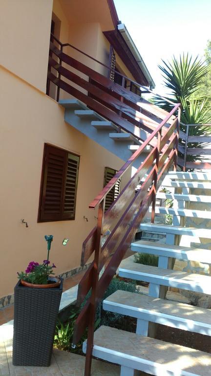 Apartment Vesna Vela Luka Esterno foto